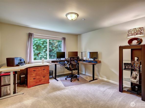 20208 81st Place NE, Kenmore WA 98028