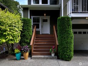 20208 81st Place NE, Kenmore WA 98028