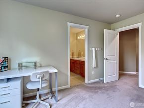 20208 81st Place NE, Kenmore WA 98028