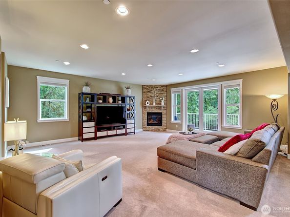 20208 81st Place NE, Kenmore WA 98028