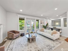 376 Graham Avenue NE, Renton WA 98059