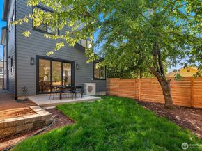 3814 NE 89th Street, Seattle WA 98115