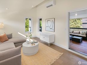 3814 NE 89th Street, Seattle WA 98115