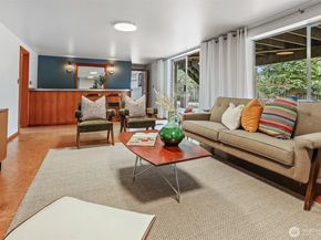 4315 NE 58th Street, Seattle WA 98105