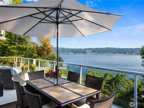 670 W Lake Sammamish Parkway NE, Bellevue WA 98008