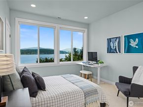 670 W Lake Sammamish Parkway NE, Bellevue WA 98008