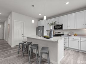 4886 Amherst Way SW, Port Orchard WA 98366