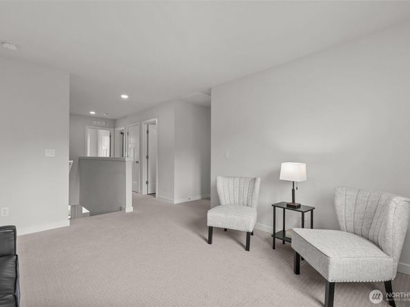 4886 Amherst Way SW, Port Orchard WA 98366