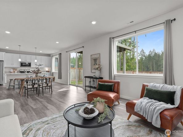 4886 Amherst Way SW, Port Orchard WA 98366