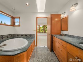 16515 126th Avenue NE, Woodinville WA 98072