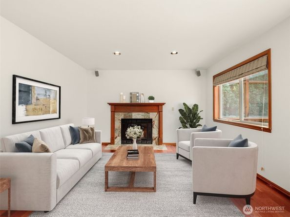 16515 126th Avenue NE, Woodinville WA 98072