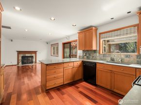 16515 126th Avenue NE, Woodinville WA 98072