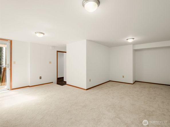 16515 126th Avenue NE, Woodinville WA 98072