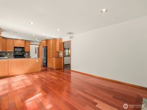 16515 126th Avenue NE, Woodinville WA 98072