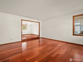 16515 126th Avenue NE, Woodinville WA 98072