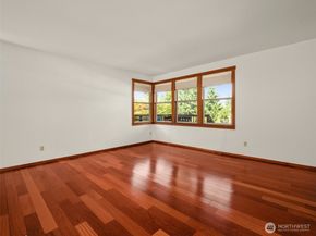 16515 126th Avenue NE, Woodinville WA 98072