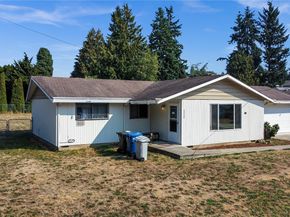 22304 113th Place SE, Kent WA 98031