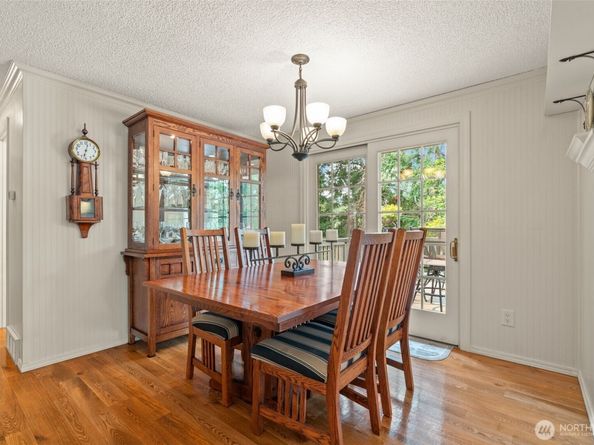 18814 75th Avenue W, Lynnwood WA 98036