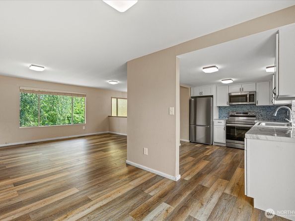 18408 63rd Pl W, Lynnwood WA 98037