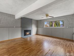 18408 63rd Pl W, Lynnwood WA 98037