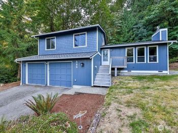 585 Mount Cedar Drive SW
