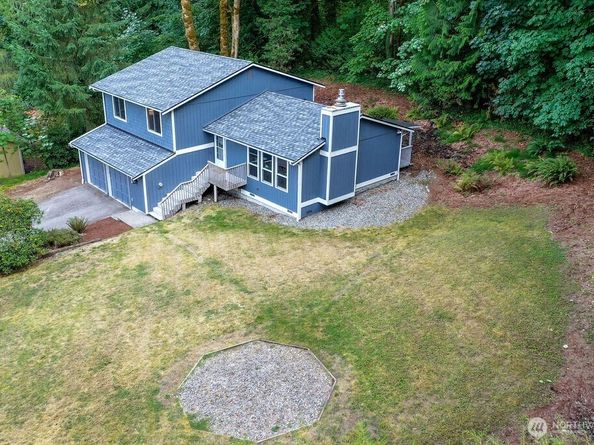 585 Mount Cedar Drive SW, Issaquah WA 98027