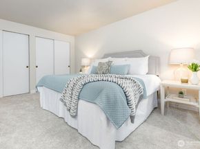 585 Mount Cedar Drive SW, Issaquah WA 98027
