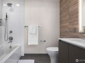 2510 6th Avenue 3602, Seattle WA 98121