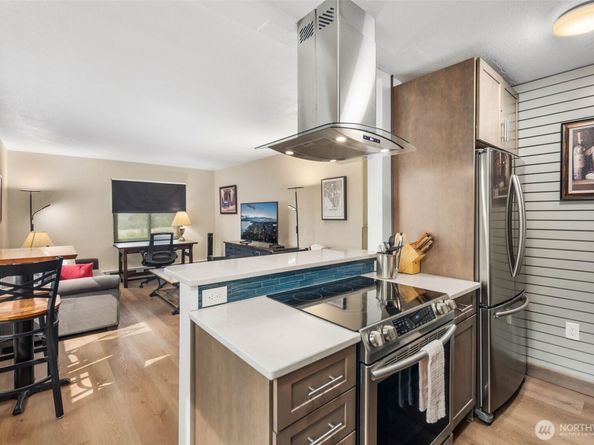1400 Hubbell Place 1203, Seattle WA 98101