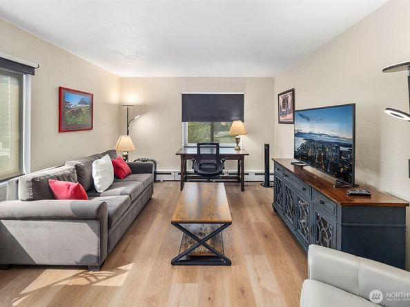 1400 Hubbell Place 1203, Seattle WA 98101