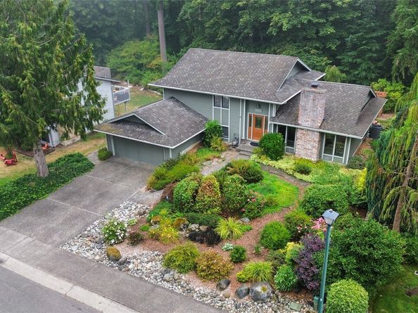 17510 163rd Place SE, Renton WA 98058