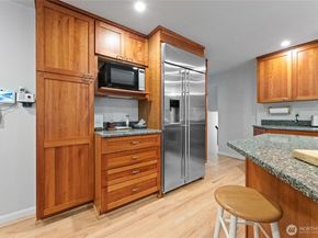 17510 163rd Place SE, Renton WA 98058