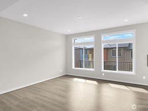 13216 NE 127th Court B, Kirkland WA 98034