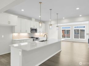 13216 NE 127th Court B, Kirkland WA 98034