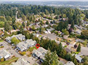 22715 4TH Avenue W 102, Bothell WA 98021