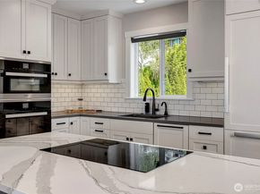 10203 47th Avenue SW A302, Seattle WA 98146