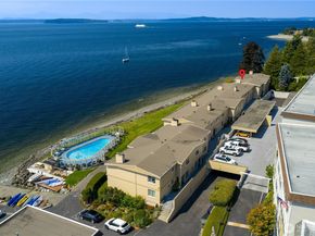 10203 47th Avenue SW A302, Seattle WA 98146