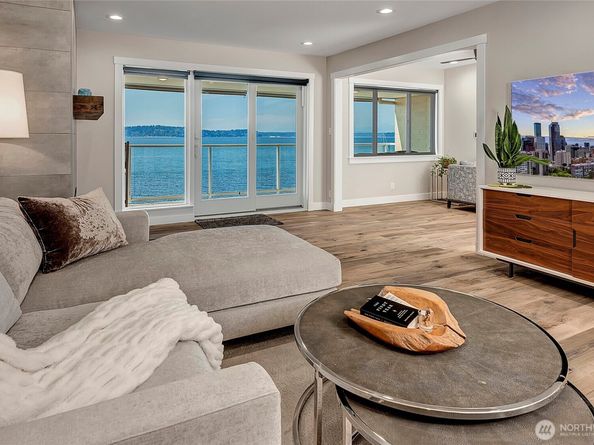 10203 47th Avenue SW A302, Seattle WA 98146