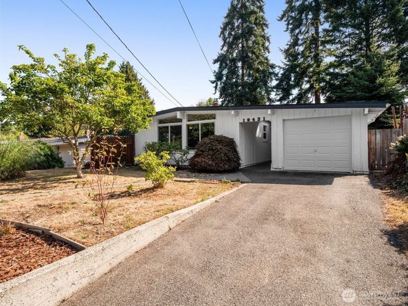 19431 74th Avenue W, Lynnwood WA 98036