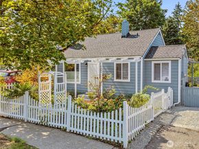 7341 16th Avenue SW, Seattle WA 98106