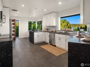 6070 Seward Park Avenue S, Seattle WA 98118