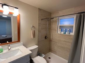 6105 S 124th St, Seattle WA 98178