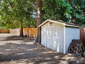 10420 9th Drive SE, Everett WA 98208