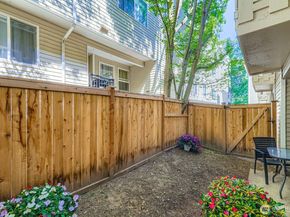 18200 73rd Ave NE A113, Kenmore WA 98028