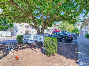 18200 73rd Ave NE A113, Kenmore WA 98028