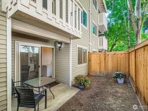 18200 73rd Ave NE A113, Kenmore WA 98028
