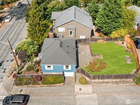 9200 5th Avenue NE, Seattle WA 98115
