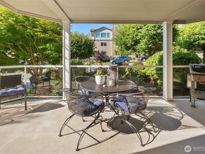 530 Walnut Street 100, Edmonds WA 98020