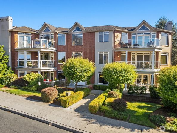 530 Walnut Street 100, Edmonds WA 98020
