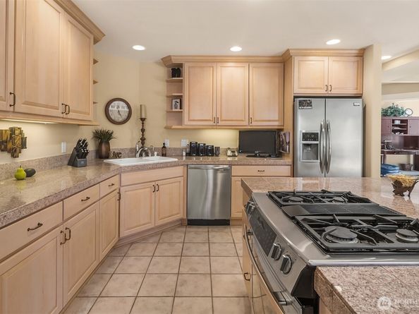 530 Walnut Street 100, Edmonds WA 98020